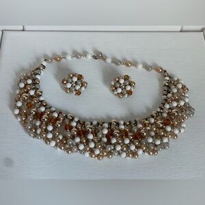 Elegant Vintage Midcentury Modern 50s/60s Beaded Necklace Set with Earrings